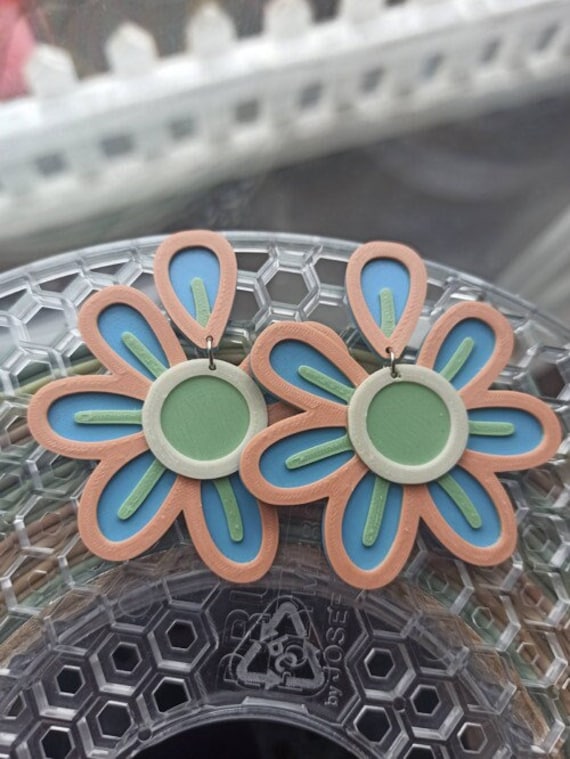 Blühende 3D Gedruckte Blumen Ohrringe von malpenka