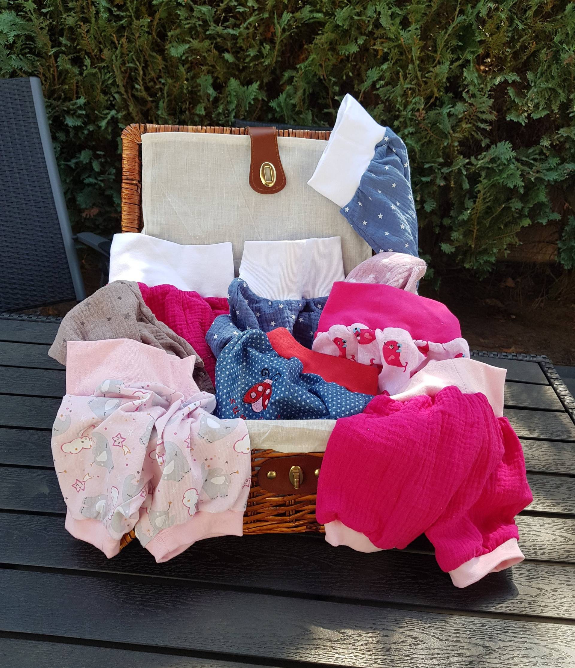 Sommerschlußverkauf Pumphose Aus Musselin.3Er Pack Zum Sonderpreis, Stoffe Wählbar von malucreative