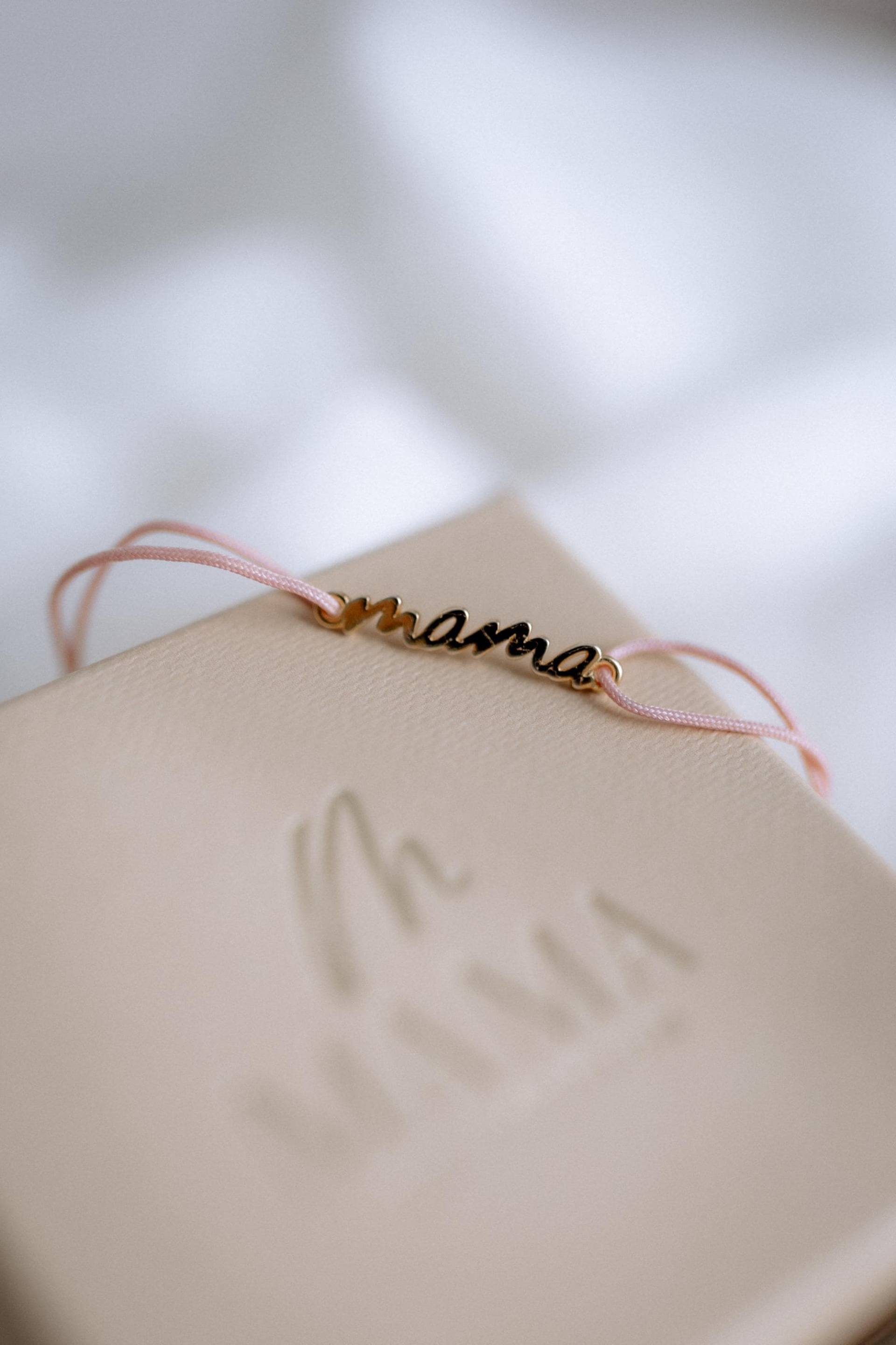 Gender Reveal Partner Armbänder 925 Silber 18K Gold Vergoldet Muttertag Verstellbar Mama Schriftzug Geschenk Rosa Blau Handgefertigt Elegant von mamacollectionDE