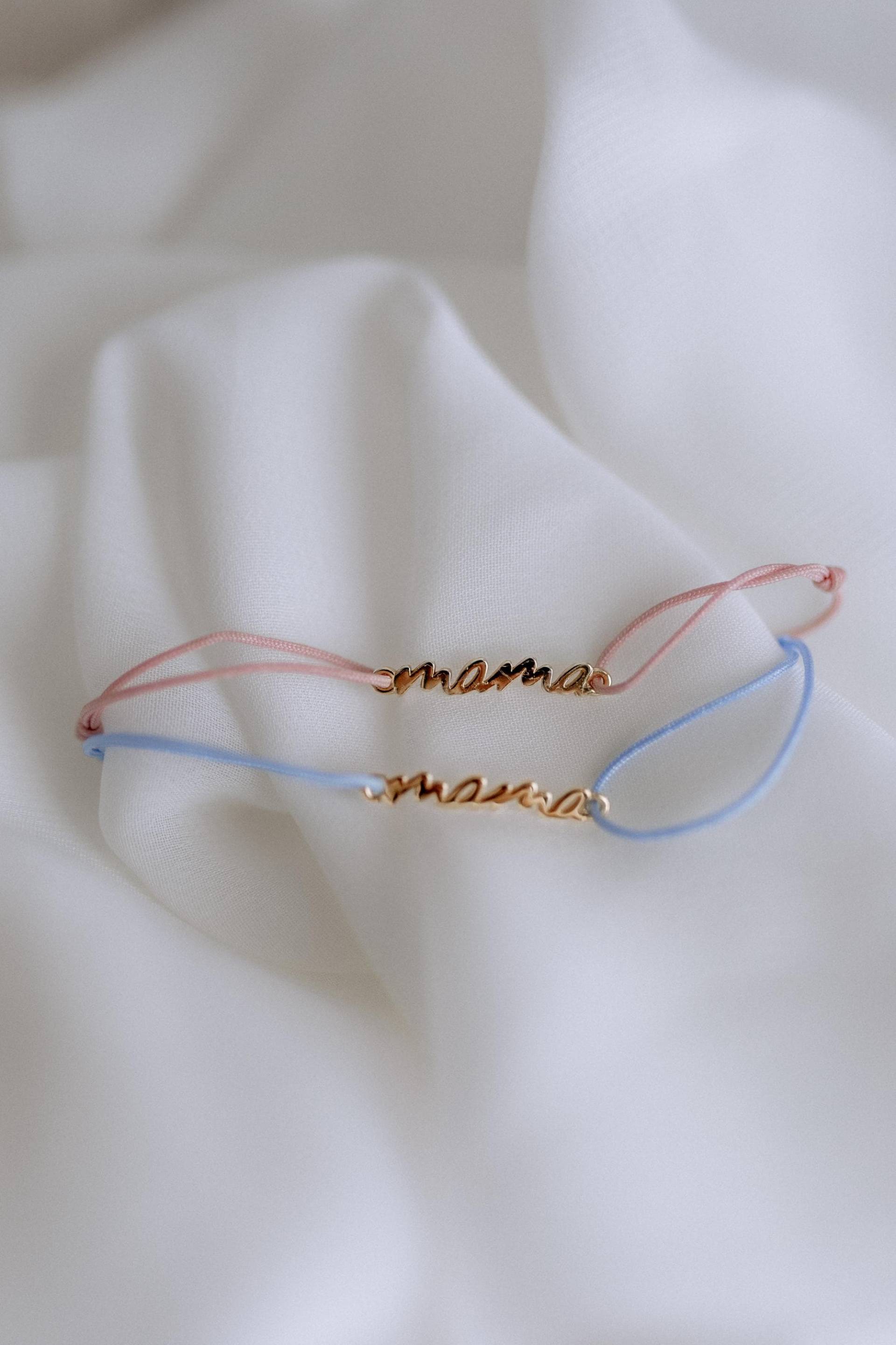 It's A Boy Armband - Gold/Blau Set Geschenk Baby Party Mama Schriftzug 925 Silber 18K Vergoldet Verstellbar von mamacollectionDE