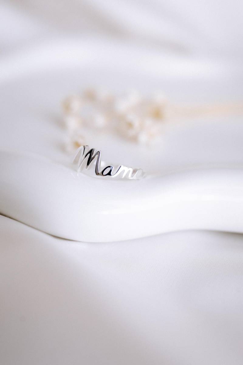 Verstellbarer Mama Ring in Gold Und Silber Schriftzug Eleganter Alltäglich Echtschmuck Muttertag 18K Vergoldet 925 von mamacollectionDE