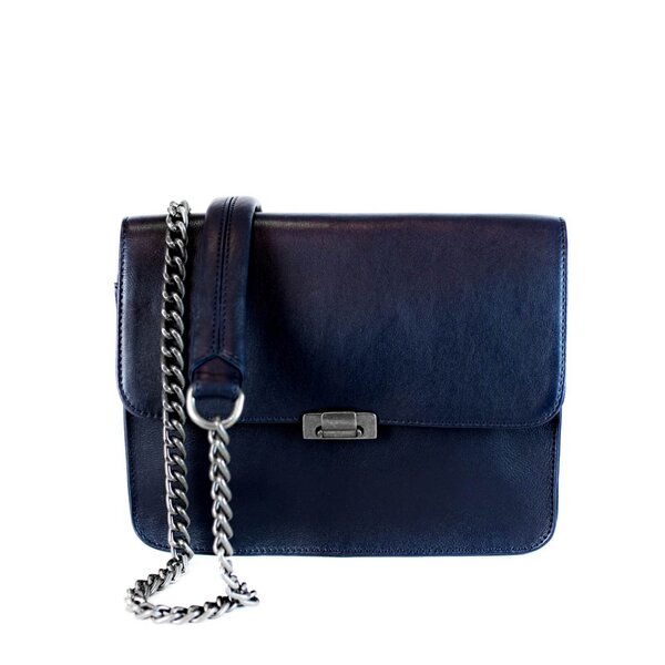 manbefair CLUTCH JANICE IN CHAINS Eco-Leder blau von manbefair