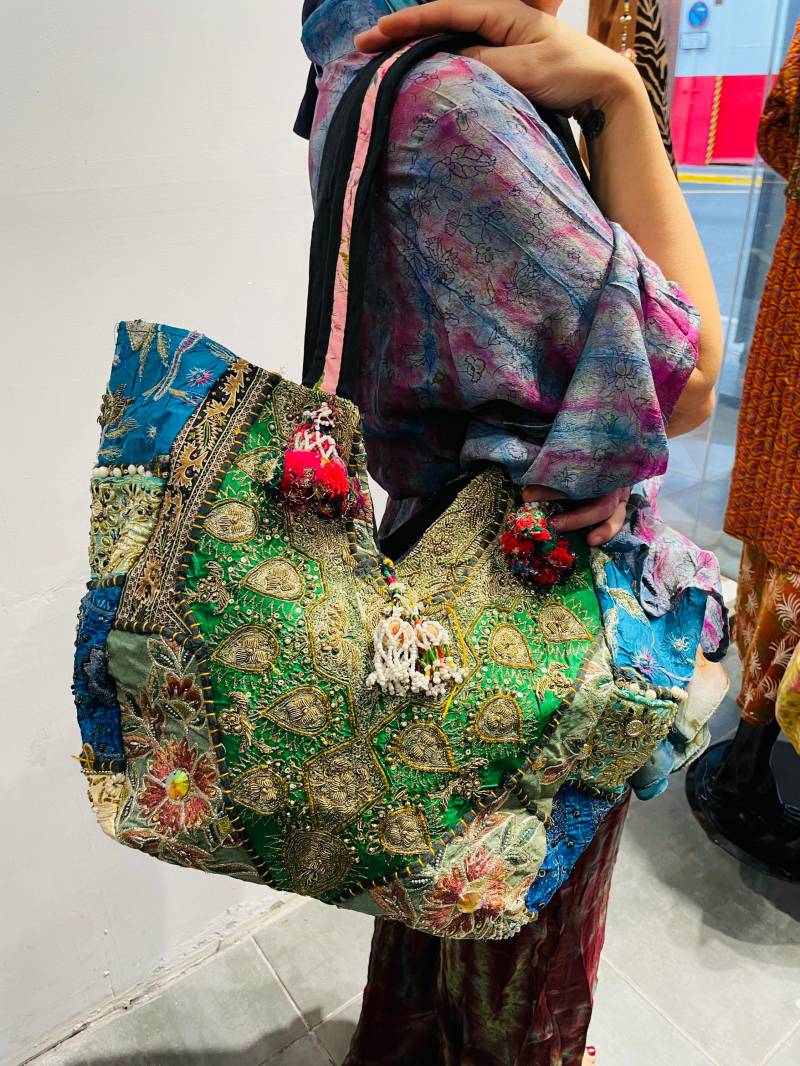 Gestickte Tasche von mandalacinco