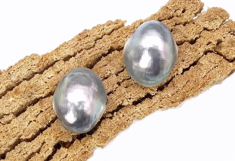 Perlmutt Ohrstecker - Mother Of Pearl Stud Earrings von manihikishop