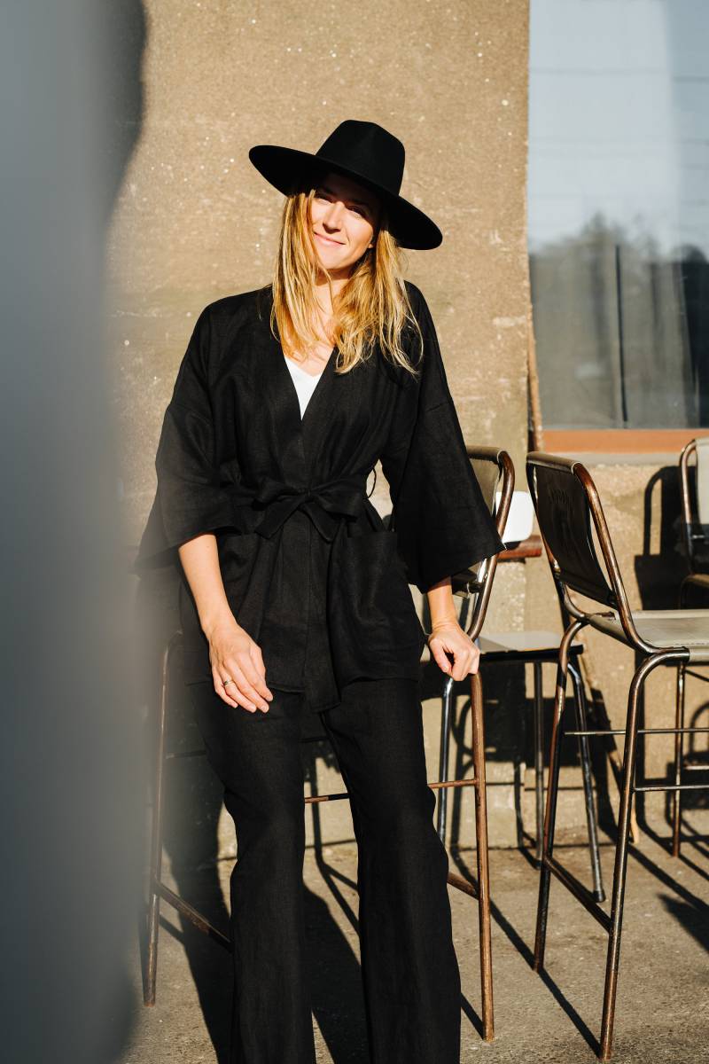 Budapest Kimono - Leinen Kurzer Übergroßer Sommermantel Leinenjacke Übergroße von mantaikotai