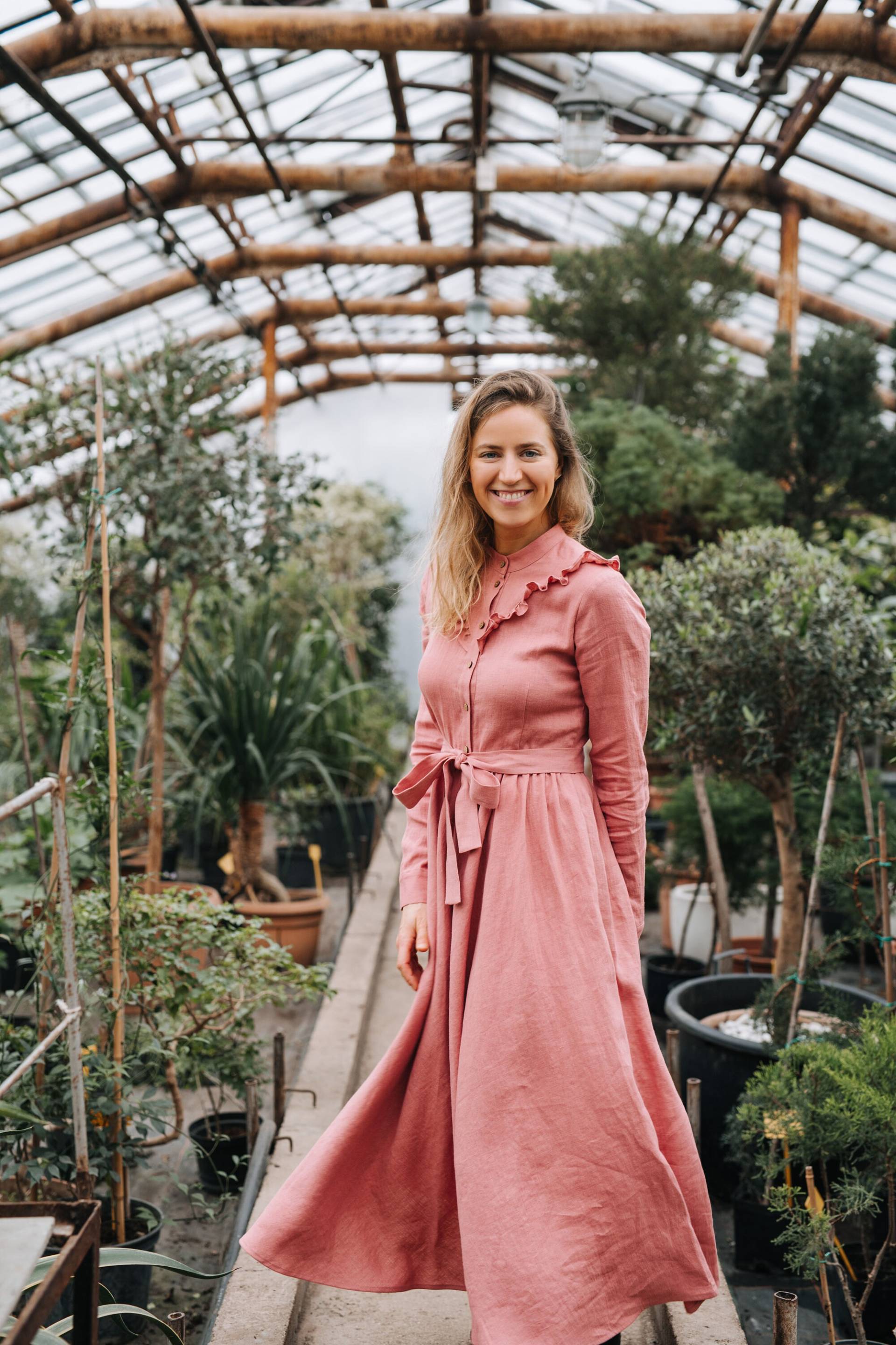 Daisy Kleid, Frauen Leinen Boho Urlaubs Hochzeit Rüschen Rosa Handmade von mantaikotai
