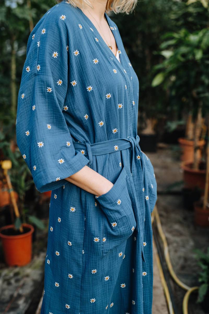 Doha Musselin Kimono - Home Wear Kurzer Bio-Baumwolle Frauen Unisex Sommer Kurze Robe von mantaikotai