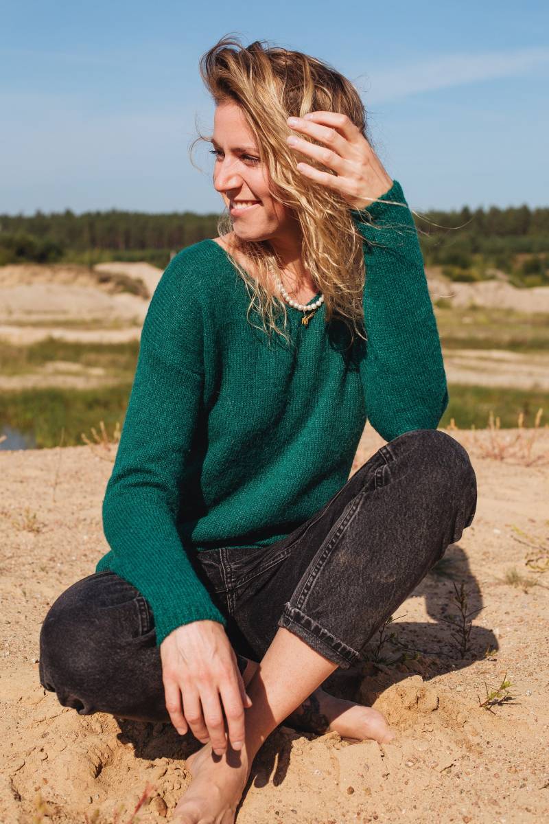 Madeira Pullover, Alpaka Wollpullover, Handgestrickter Damen V-Ausschnitt Winter Grüner Wollpullover von mantaikotai