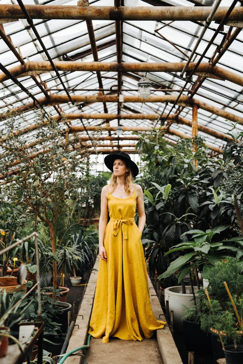 Nairobi Kleid, Leinenkleid, Brautjungfernkleid, Gelbes Hochzeitskleid von mantaikotai