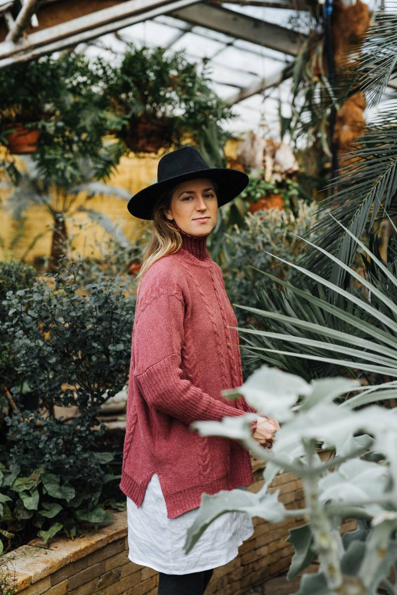 Nevada Pullover, Oversized Rollkragen, Alpaka Wolle Rosa Damen Boho Loose Fit Pullover von mantaikotai