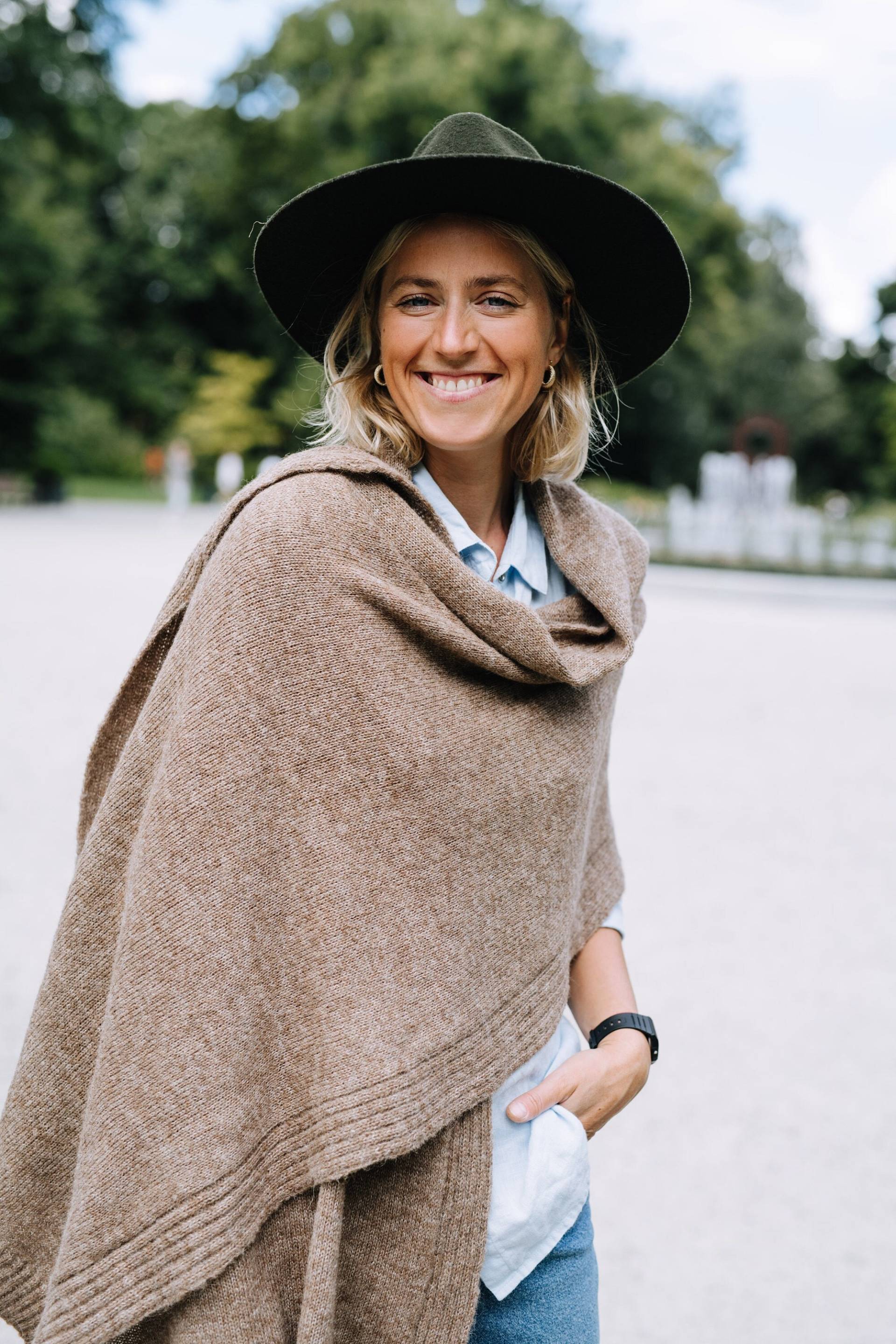 Nikolausschal - Großer Wollschal Winter Wollseide Schal Weicher Alpaka Gestrickter Kuschelige Wolldecke Handgemacht von mantaikotai