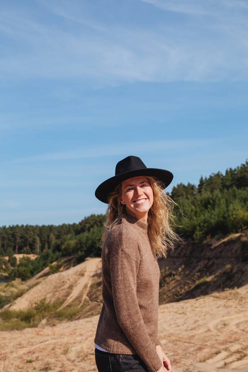 Peru Pullover, Alpaka Wollpullover, Beige Pullover Frauen, Minimalist, Nachhaltige Mode, Handgestrickt von mantaikotai