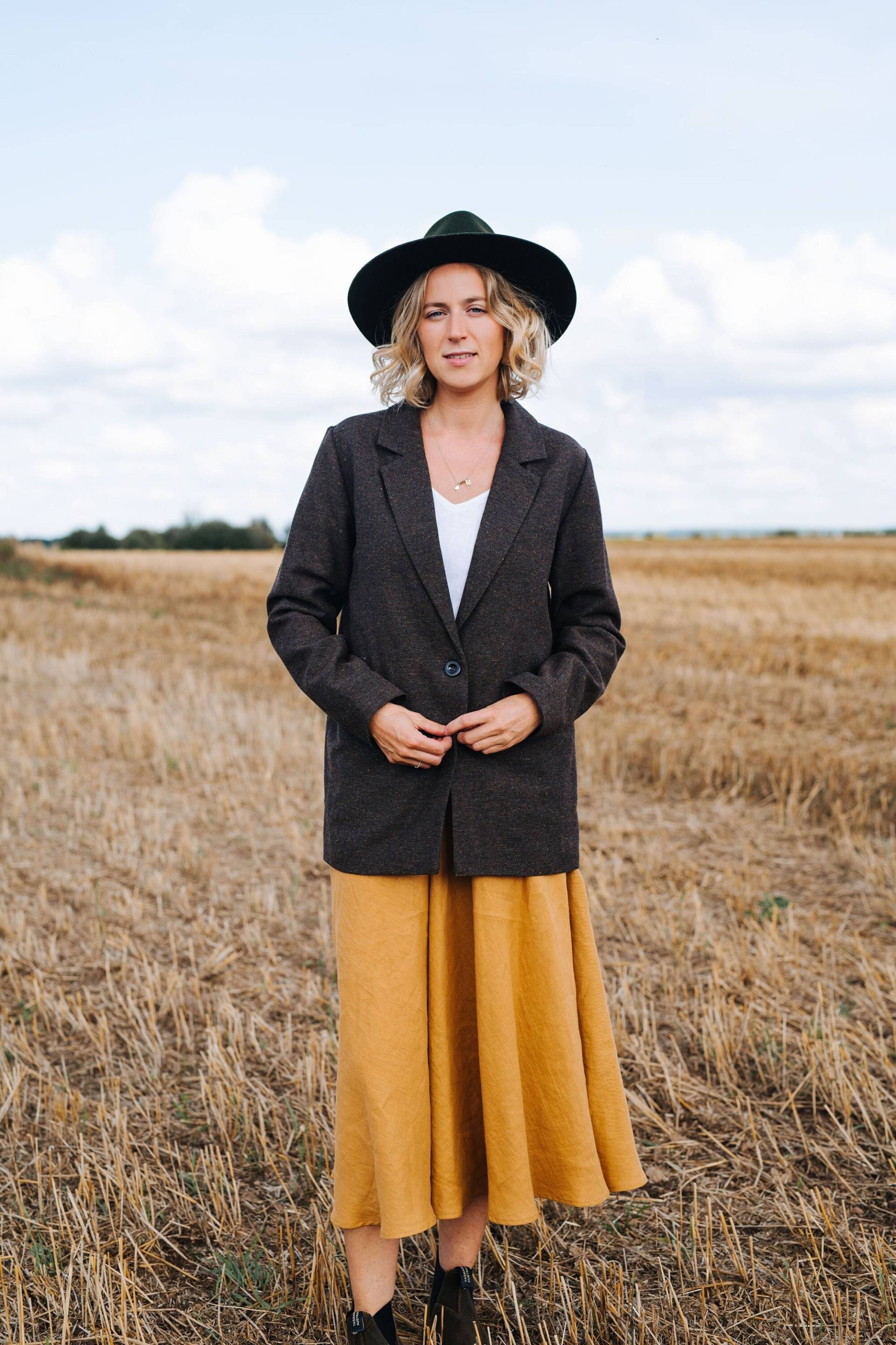 Riga Blazer - Braune Wolljacke Leichter Winterbrauner Mantel Wolle Damen Boho Long Wool Winterwolljacke von mantaikotai