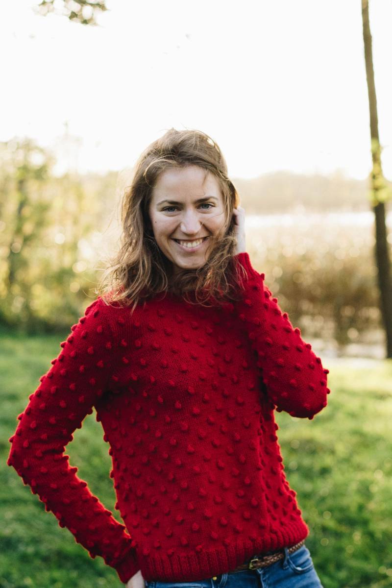 Sizilien Pullover - Roter Bubble Mit Punkten Merino Wolle Winter Polka Dots von mantaikotai