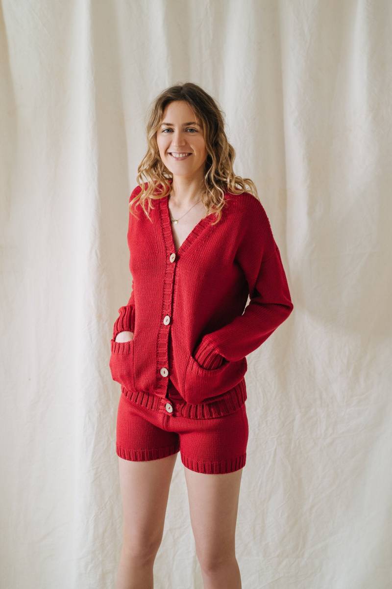 stiefmütterchen Shorts, Gestrickte Wolle Merino Sommer Damen Lounge Winter Shorts von mantaikotai