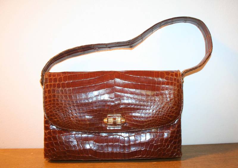 Luxus Handtasche, Edle Vintage Tasche, Leder Mit Krokoprägung in Fuchsbraun Luxus Handtasche, Edle Vintage Tasche, Leder Mit Krokoprägung in Fuchsbraun von manufakturendesign