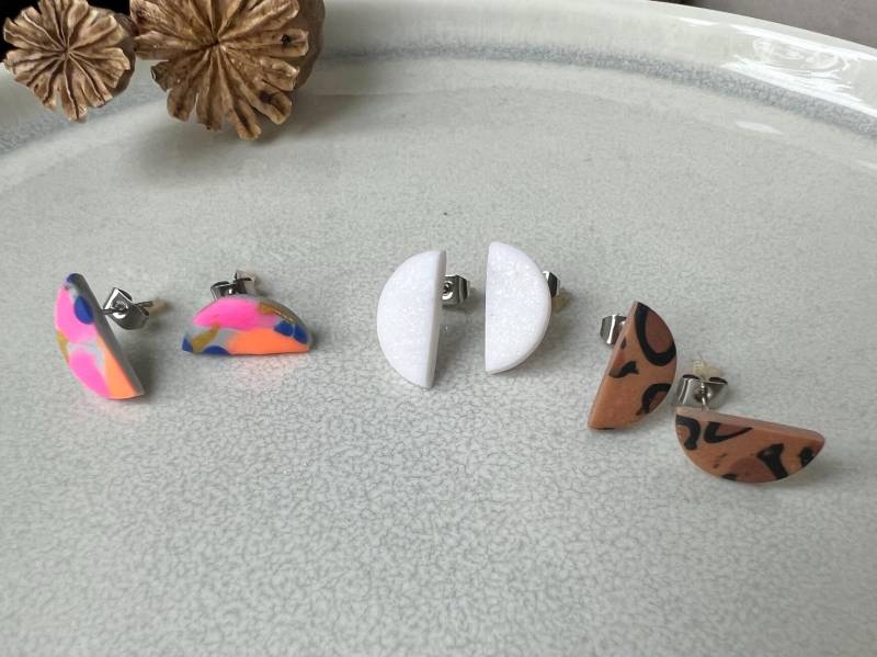 Halbkreis „Maxi" Ohrstecker Aus Polymer Clay | 15mm Ohrringe Muster Sterling Silber Edelstahl Leo Pink Neon Weiß von marEASE