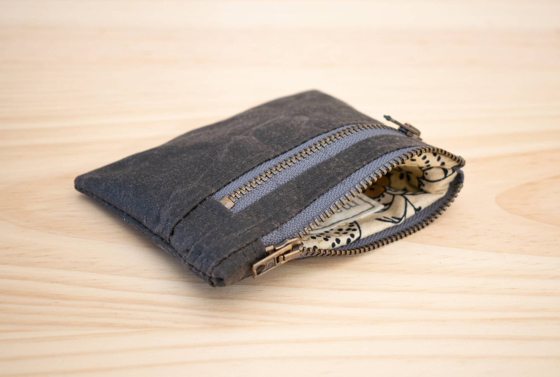 Gewachste Leinwand Doppel Reißverschluss Brieftasche, Geldbörse Und Kartenhalter von marabarabags