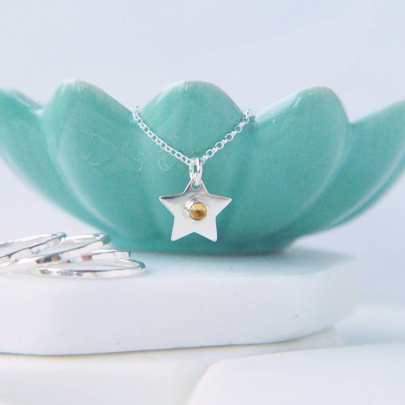 November Geburtsstein Silber Charm Halskette - Gelber Edelstein Mit Stern Anhänger von maramjewellery