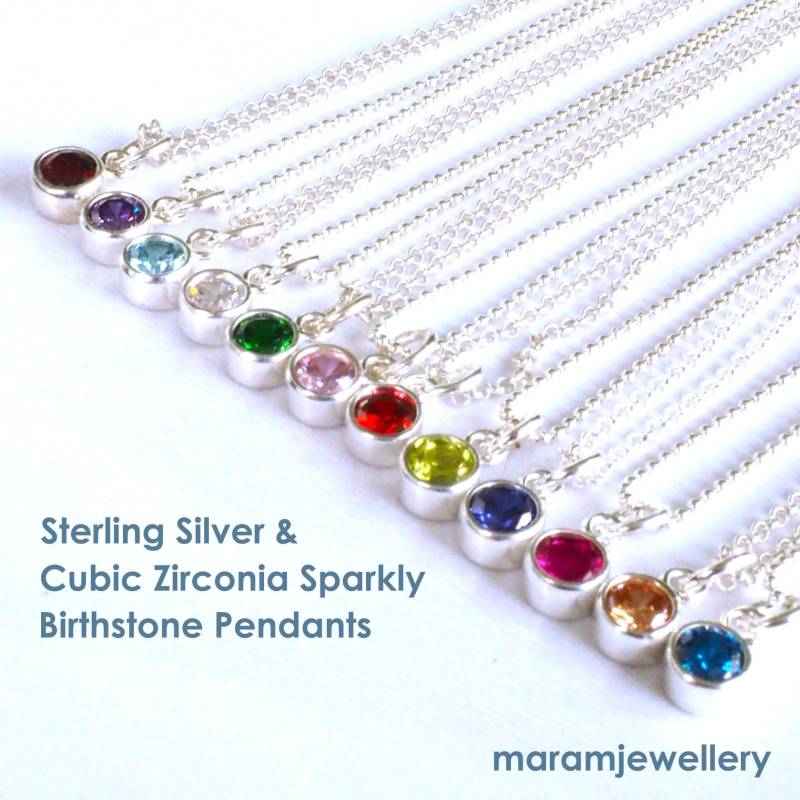 Wählen Sie Ihre Geburtsstein Solitär Halskette von maramjewellery