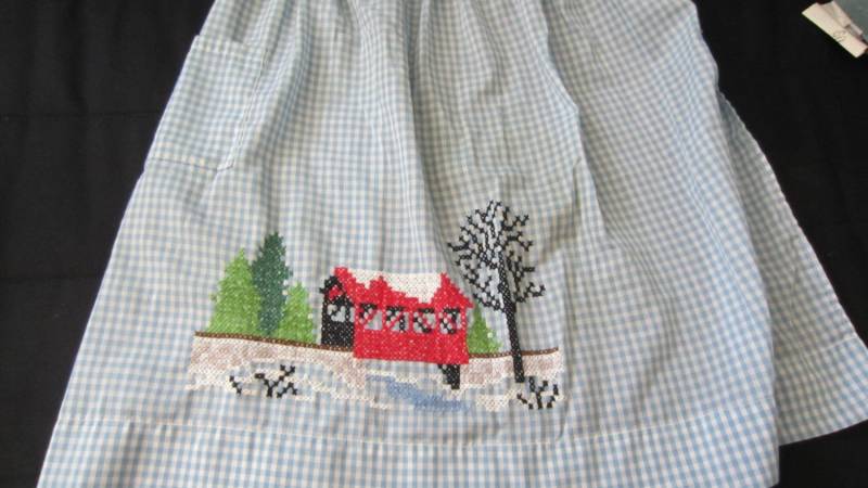 Handgenäht Vintage Schürze Küche Dekor Collectibles Cross Stitch Handgenäht Vintage Schürze Küche Dekor Collectibles Cross Stitch von marcher88