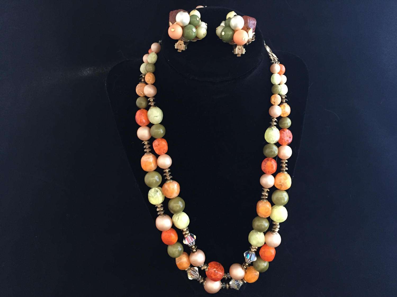 Vintage 2-strang Mehrfarbiges Schmuck Set von margueriteslove