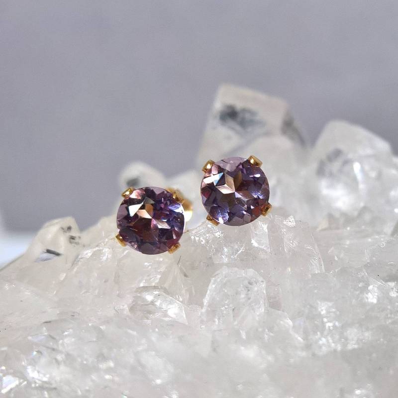 Amethyst Gold Filled Ohrstecker Februar Geburtsstein Amethyst Gold Filled Ohrstecker Februar Geburtsstein von marienicolebijoux