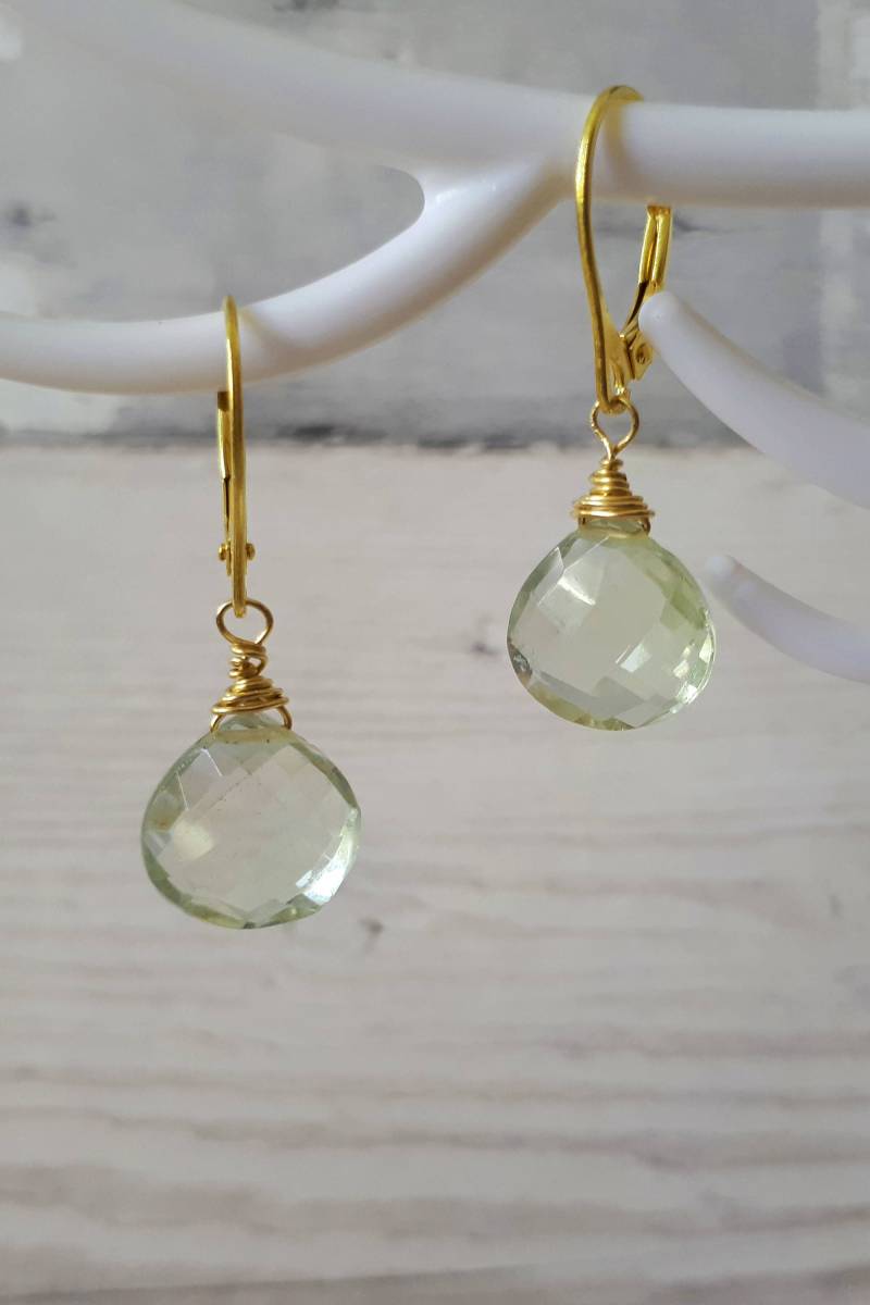Grün Amethyst Gold Filled Ohrringe Grün Amethyst Gold Filled Ohrringe von marienicolebijoux