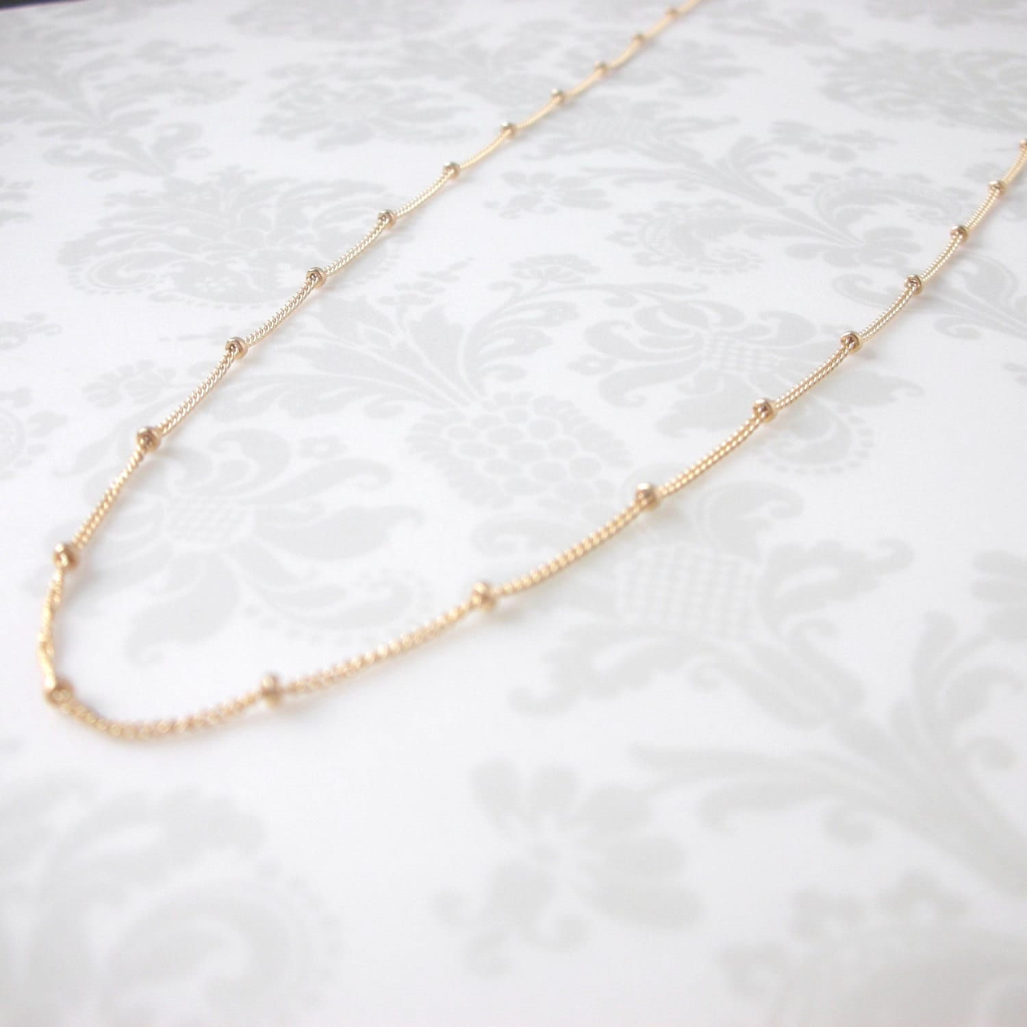 Satelliten Halskette ~ Einfache 14K Gold Filled Winzige Perlen Kette Minimale Layering von marigoldmary