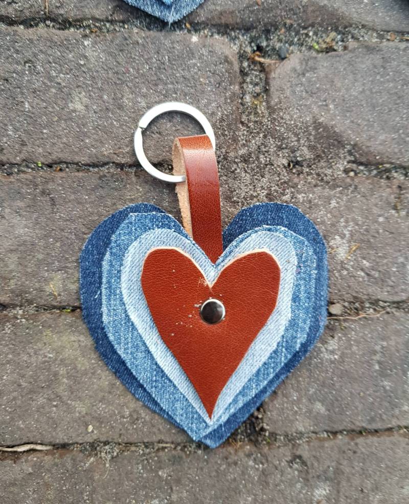 Schlüsselanhänger Jeans Und Leder Braun Schlüsselanhänger Jeans Und Leder Braun von marithagen