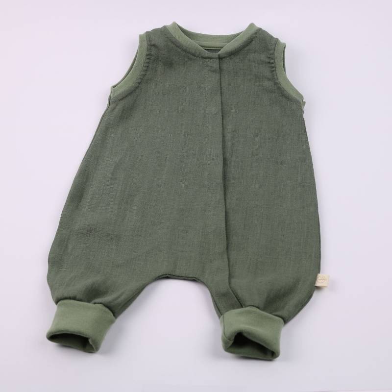 Baby Bio-Leinen Strampler Pinie - Luftig, Nachhaltig & Bequem von marliconcept