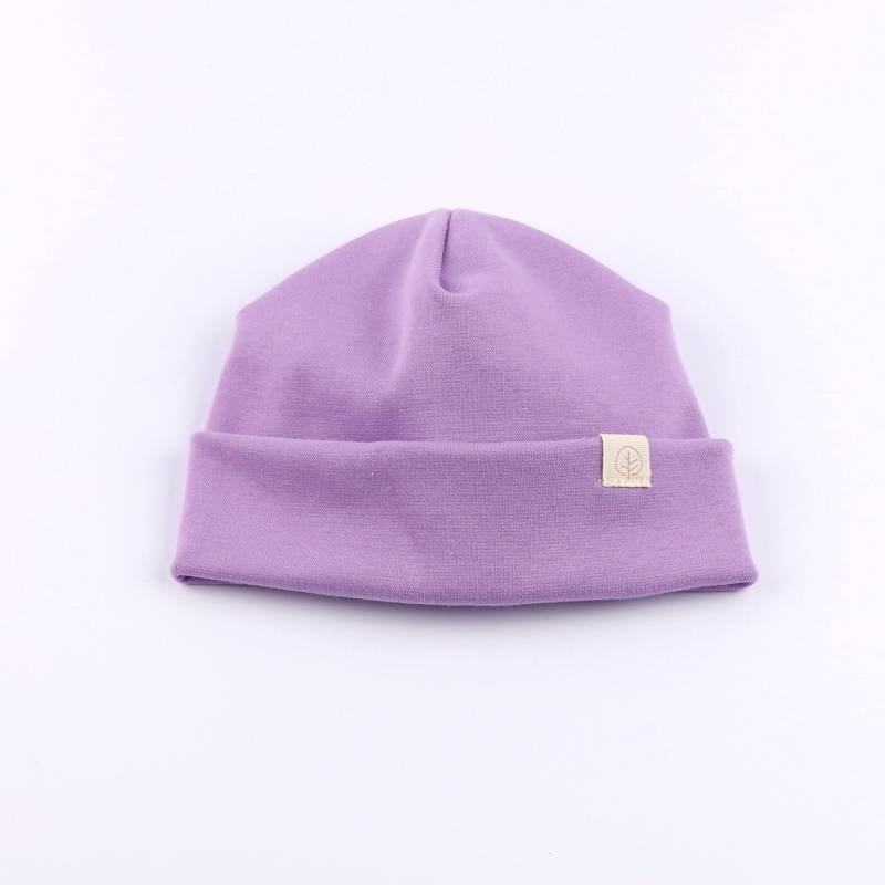 Handgemachte Baby Beanie Mütze in Flieder - Weich, Bequem & Nachhaltig Aus Bio-Baumwolle von marliconcept