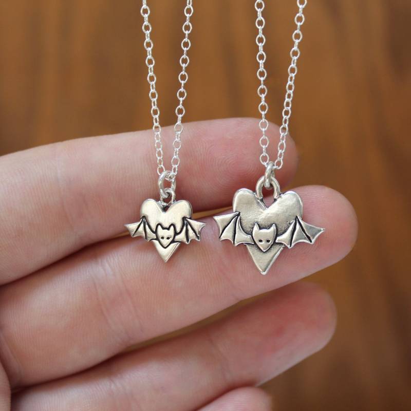 Mutter Tochter Sterling Silber Fledermaus Halsketten-Set - Passender Charm Schmuck von marmar