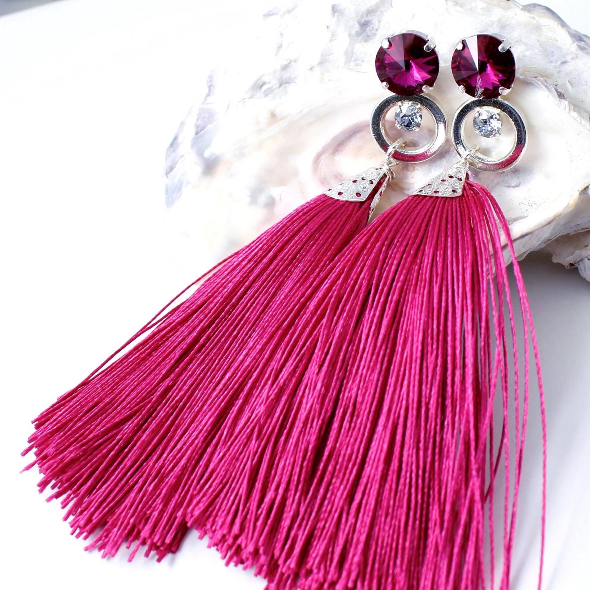 Fuchsia Kristall Quaste Ohrringe, Neon Pink Statement Lange Ohrstecker, Magenta Boho Hippie Schmuck, Kronleuchter Post Fuchsia Kristall Quaste Ohrringe, Neon Pink Statement Lange Ohrstecker, Magenta Boho Hippie Schmuck, Kronleuchter Post von martaky