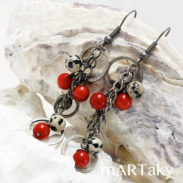 Rote Koralle Lange Ohrringe, Edelsteine Cluster Boho Edelstein Baumeln Strand Schmuck, Mode Lässige Rohe Ohrringe Rote Koralle Lange Ohrringe, Edelsteine Cluster Boho Edelstein Baumeln Strand Schmuck, Mode Lässige Rohe Ohrringe von martaky