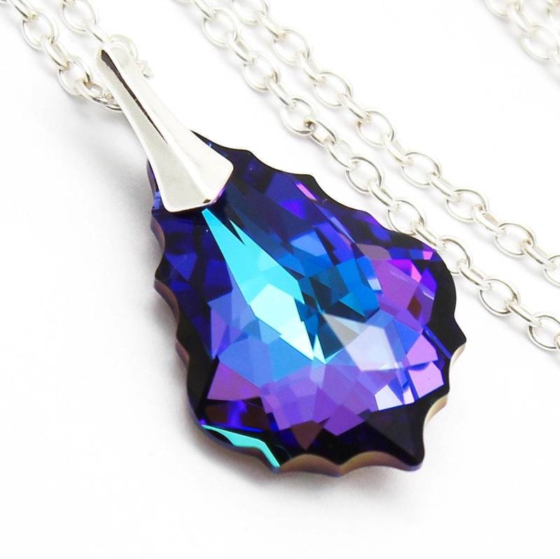 Violet Lila Blau Kristall Halskette Sterling Silber, Barock Heliotrope 22 Mm, Großer Anhänger, Pfau Schmuck, Braut, Brautjungfer Geschenk Violet Lila Blau Kristall Halskette Sterling Silber, Barock Heliotrope 22 Mm, Großer Anhänger, Pfau Schmuck, Braut, Brautjungfer Geschenk von martaky