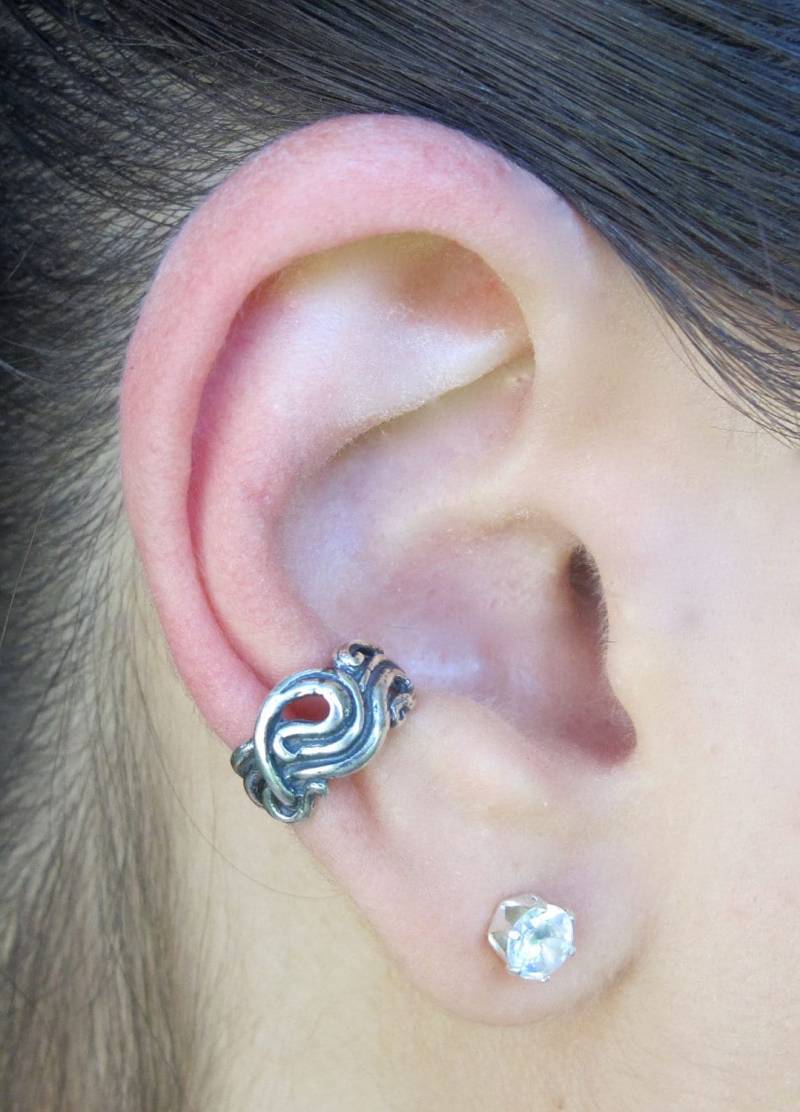 Silber Ohrmanschette Spirale Swirl Nouveau Ohrring Nicht Durchbohrte Minimalist von martymagic