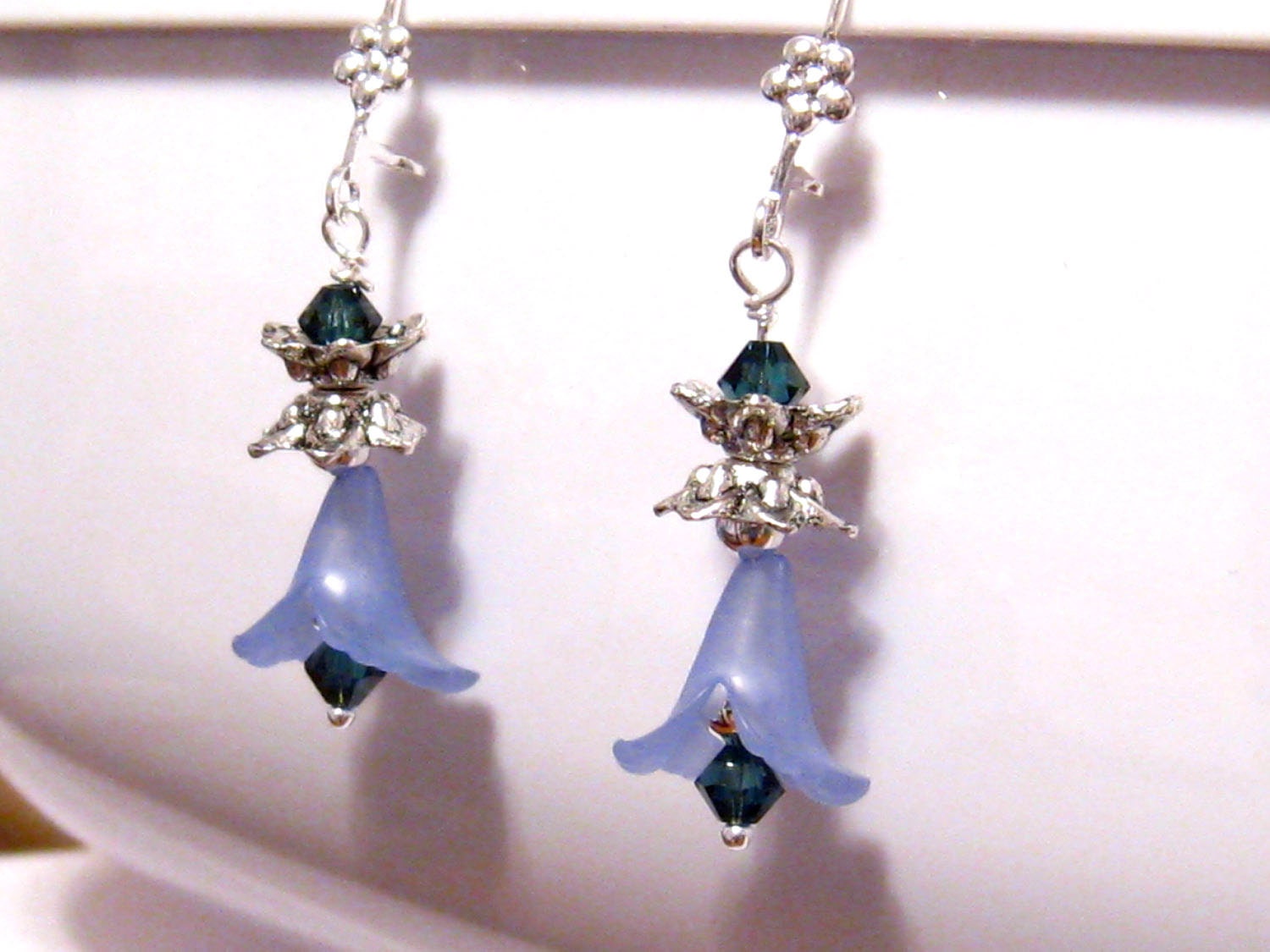 Blaue Calla Lilie Ohrringe Swarovski Kristall Und Ohrringe Braut Hochzeit Schmuck Brautjungfern Geschenk von martywhitedesigns