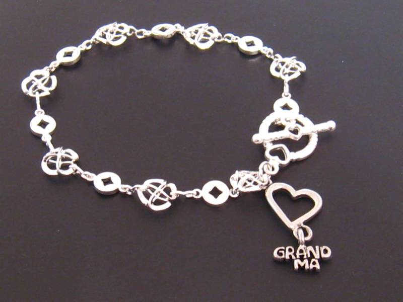Oma Armband, Silber Herz Charm, Geschenke Für Großmutter, Geschenk, Großmutter Armband von martywhitedesigns