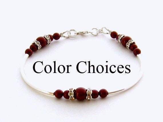 Rote Perle Brautjungfern Schmuck, Strass Armband Swarovski Apfel Rot Hochzeit Schmuck Sterling Silber Armreif von martywhitedesigns