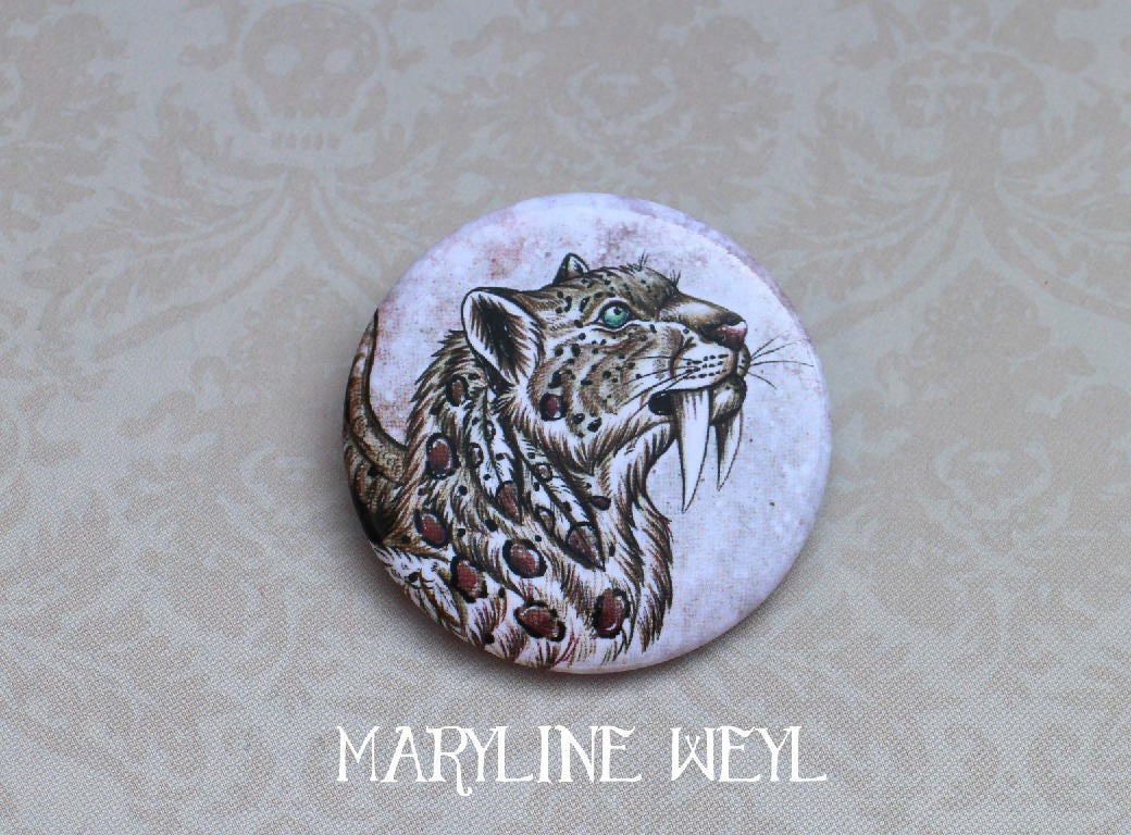 Säbelzahntiger Brosche Abzeichen von marylineweyl
