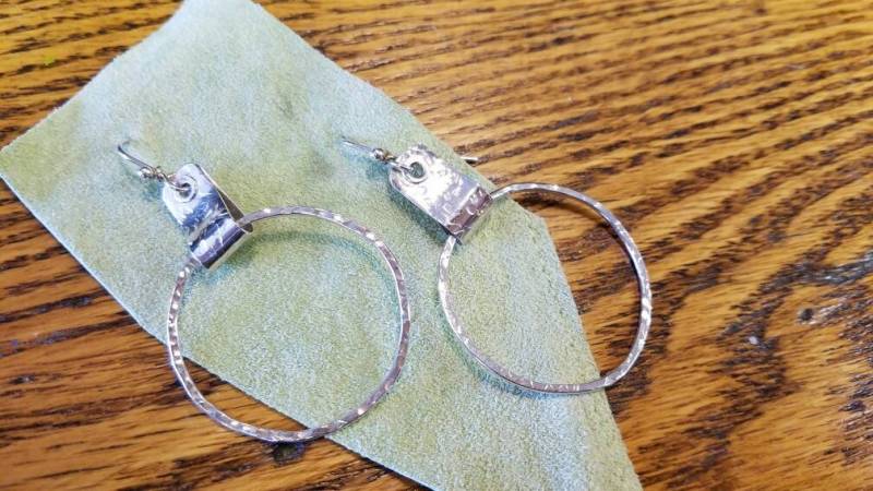 Gürtelschlaufe Creolen Sterling von masonmetaldesigns