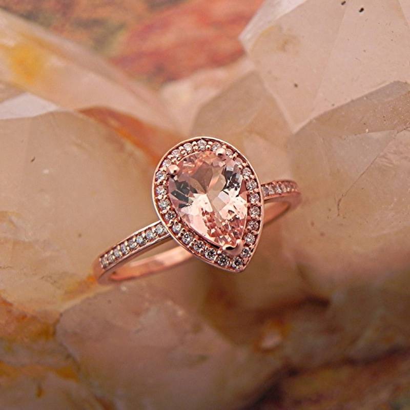 Aaa Pink Morganit Pear Form 9x6mm 1, 89 Karat in 14K Oder 18K Rose Gold Ring .30Cts Von Diamanten. B107 1574 von mastergoldcraft
