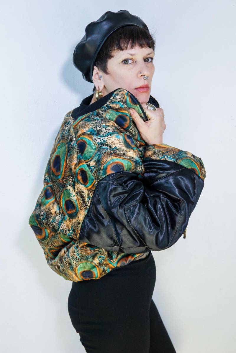 Gesteppte Bomberjacke Jacke Park Disco Glänzend Musik Festival Outfit Unisex Oversize Rave Vegan Gesteppte Bomberjacke Jacke Park Disco Glänzend Musik Festival Outfit Unisex Oversize Rave Vegan von maszynownia