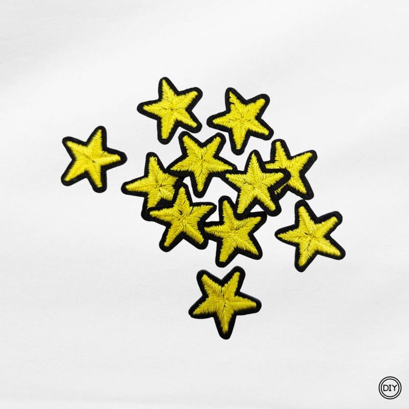 Aufnäher Gestickter Mini Stern Patch Bügelbild Für Kleidung & Taschen. A33 von material4DIY