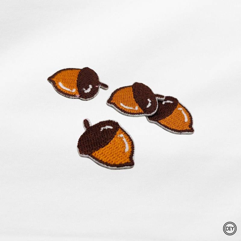 Aufnäher Mini Eicheln Bügelbild Applikation . A57 von material4DIY