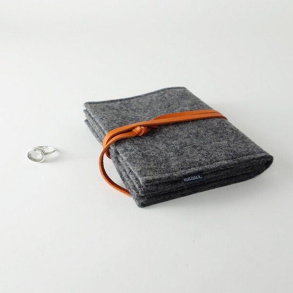 matilda k. manufaktur Schmuckaufbewahrung 'schmucknest' groß aus Wollfilz dunkelgrau 'alice' von matilda k. manufaktur