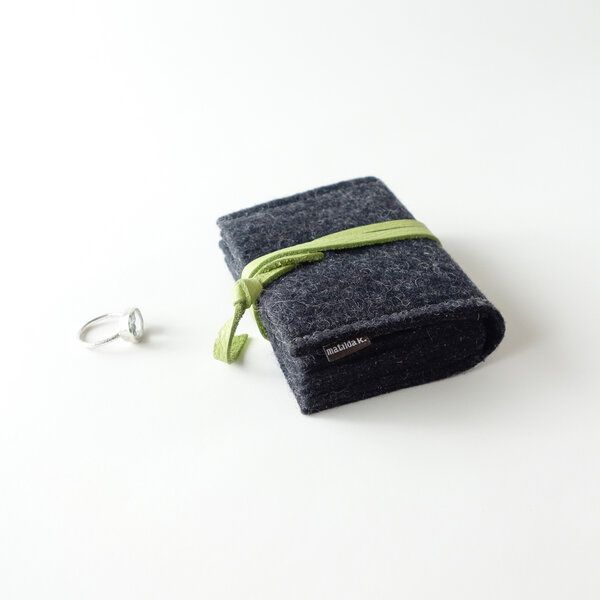 matilda k. manufaktur Schmuckaufbewahrung 'schmucknest' mittel aus Wollfilz anthrazit 'matilde' von matilda k. manufaktur