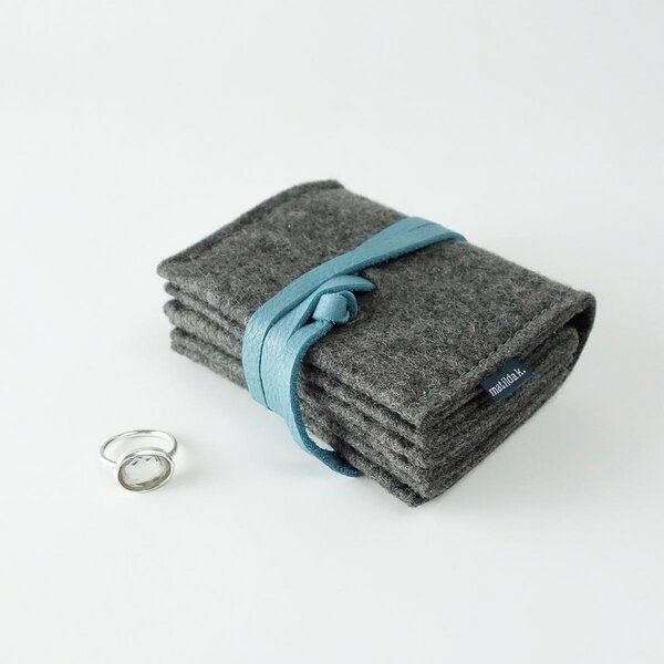 matilda k. manufaktur Schmuckaufbewahrung 'schmucknest' mittel aus Filz dunkelgrau 'matilde' von matilda k. manufaktur