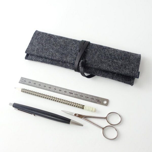 matilda k. manufaktur stiftemäppchen schlampermäppchen federmäppchen 'leonore' aus Wollfilz anthrazit von matilda k. manufaktur